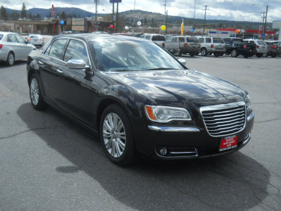 2012 Chrysler 300C  Base