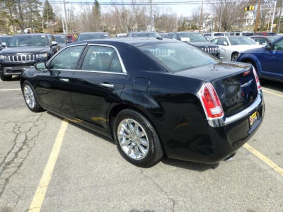 2012 Chrysler 300C  Base