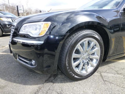 2012 Chrysler 300C  Base