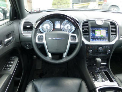 2012 Chrysler 300C  Base