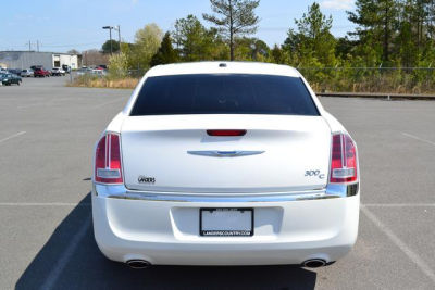 2012 Chrysler 300C  Base