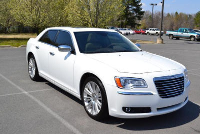 2012 Chrysler 300C  Base