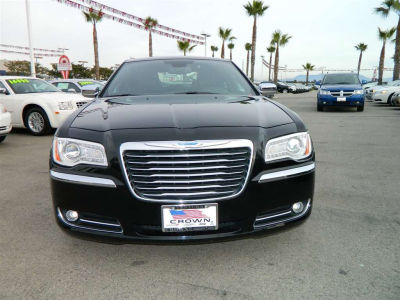 2012 Chrysler 300C  Base