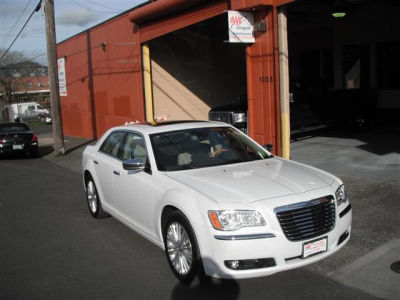 2012 Chrysler 300C