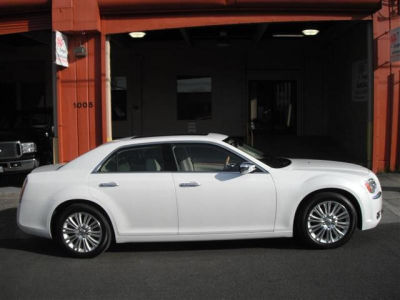 2012 Chrysler 300C