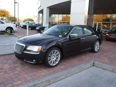 2012 Chrysler 300C  Base
