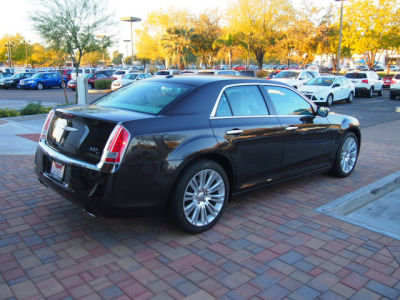 2012 Chrysler 300C  Base