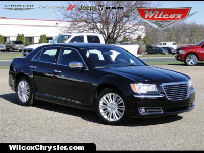 2013 Chrysler 300C  Base