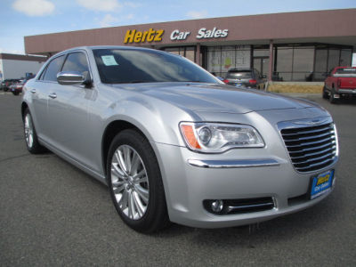 2012 Chrysler 300C  Base