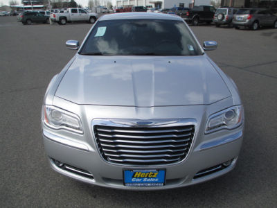 2012 Chrysler 300C  Base