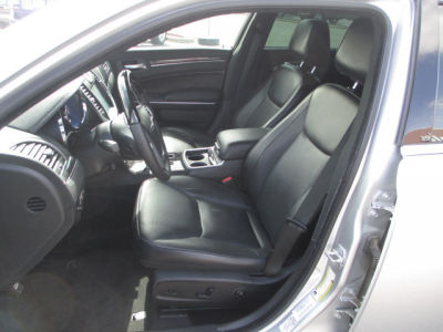 2012 Chrysler 300C  Base