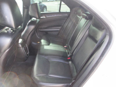 2012 Chrysler 300C  Base