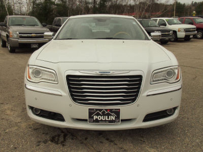 2012 Chrysler 300C  Base