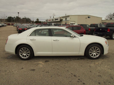 2012 Chrysler 300C  Base