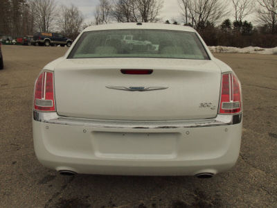 2012 Chrysler 300C  Base