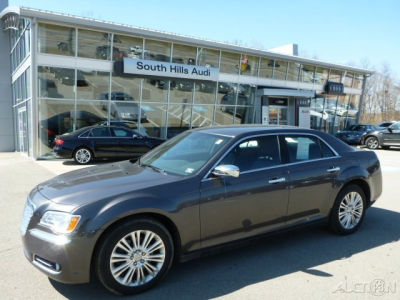 2013 Chrysler 300C  Base