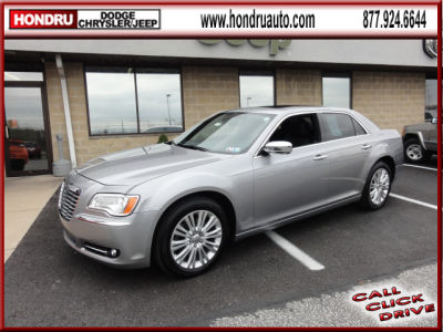 2011 Chrysler 300C  Base