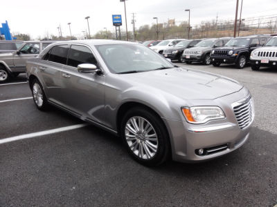 2011 Chrysler 300C  Base