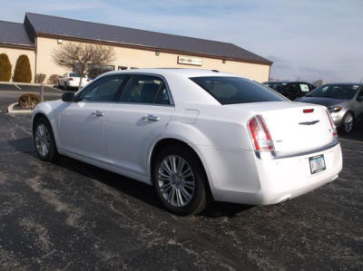 2011 Chrysler 300C