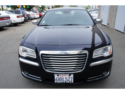 2012 Chrysler 300C  Base