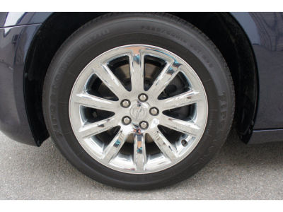 2012 Chrysler 300C  Base