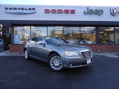 2011 Chrysler 300C  Base