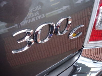 2011 Chrysler 300C  Base