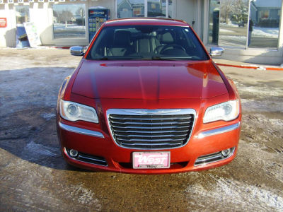 2012 Chrysler 300C  Base