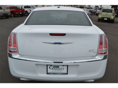 2013 Chrysler 300C  Base