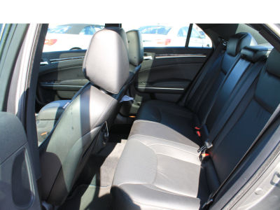 2011 Chrysler 300C  Base