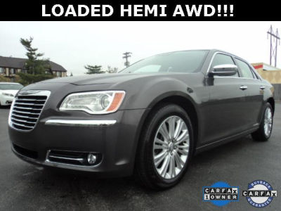 2013 Chrysler 300C  Base