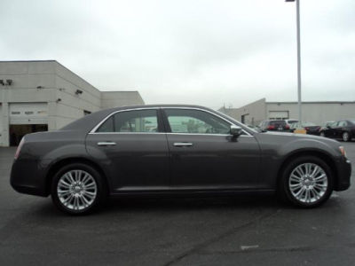 2013 Chrysler 300C  Base
