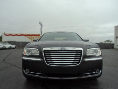 2013 Chrysler 300C  Base