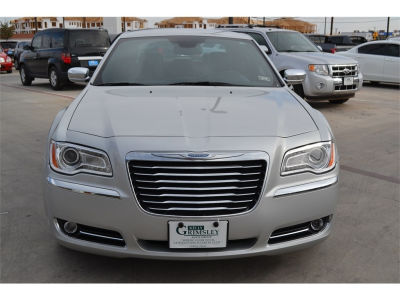 2012 Chrysler 300C  Base