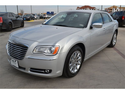 2012 Chrysler 300C  Base