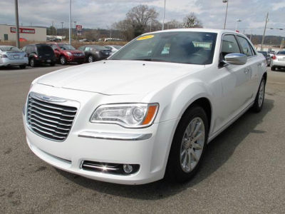 2012 Chrysler 300C  Base