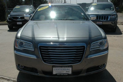 2012 Chrysler 300C  Base
