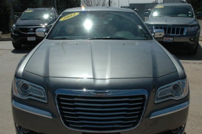 2012 Chrysler 300C  Base