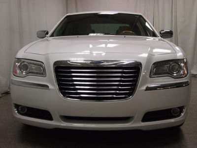 2012 Chrysler 300C