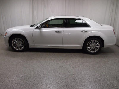 2012 Chrysler 300C