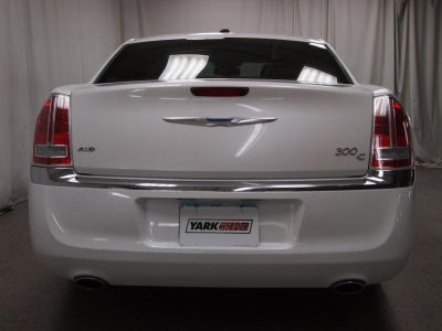 2012 Chrysler 300C