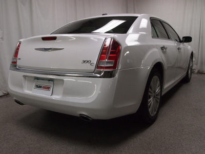 2012 Chrysler 300C