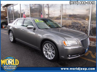 2012 Chrysler 300C  Base