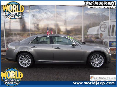 2012 Chrysler 300C  Base