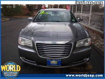 2012 Chrysler 300C  Base