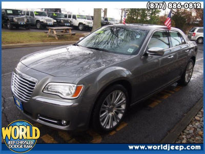 2012 Chrysler 300C  Base