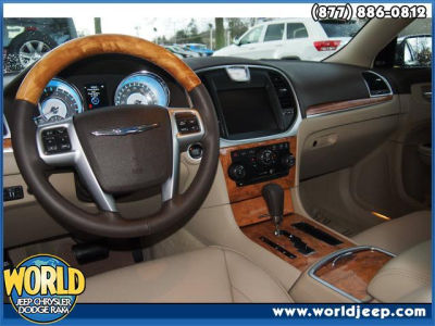 2012 Chrysler 300C  Base