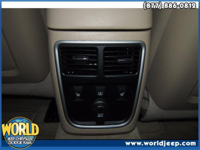 2012 Chrysler 300C  Base