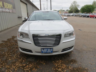 2013 Chrysler 300C  Base