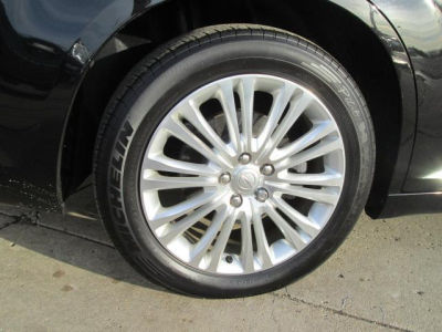 2011 Chrysler 300C  Base